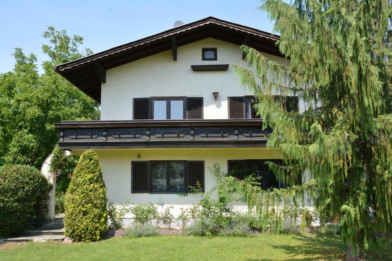 Haus Mit Garten Eugendorf Zewnętrze zdjęcie